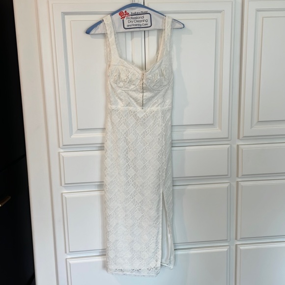 Astr the label corset lace midi dress - Picture 4 of 6